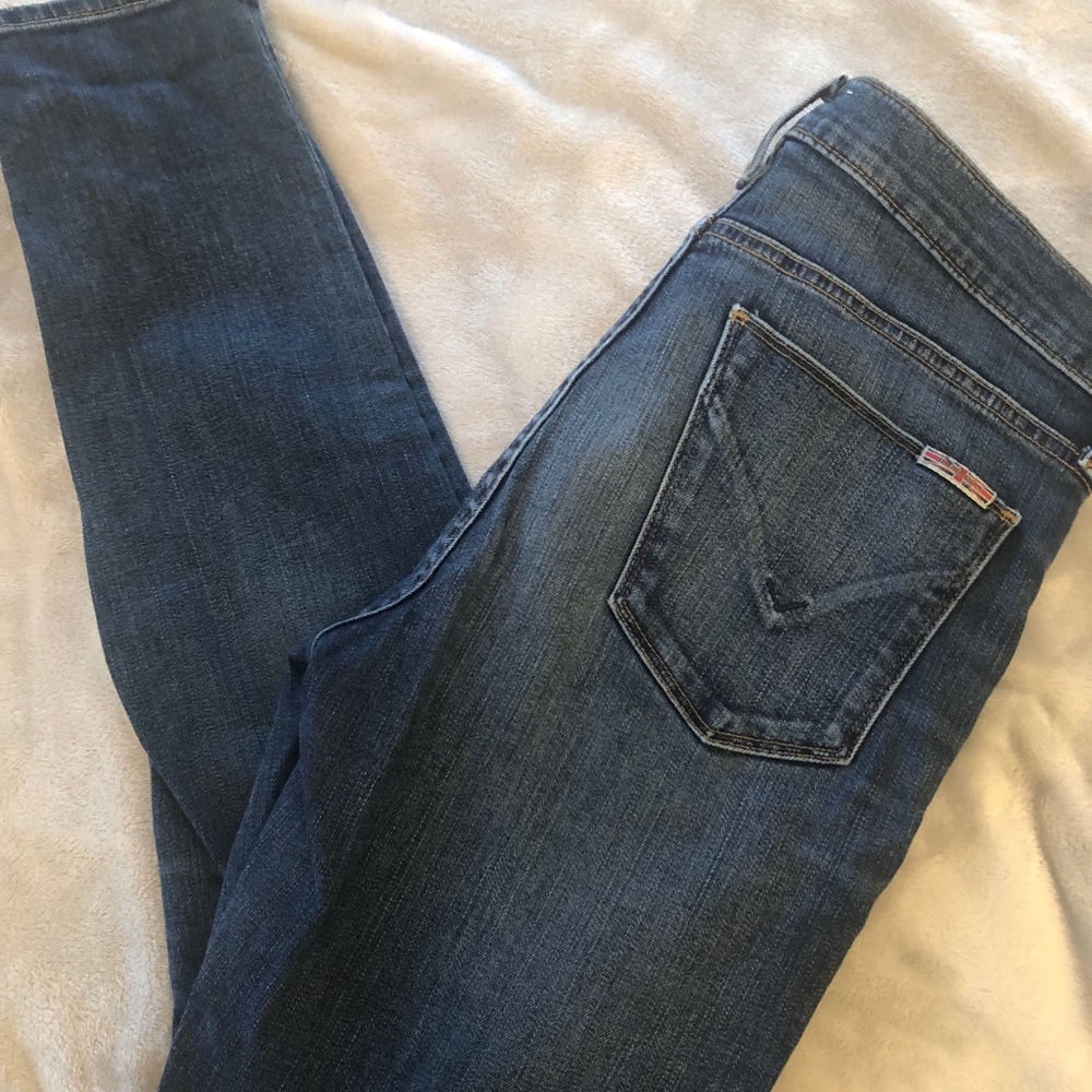 LIKE NEW! HUDSON Nico Midrise Jean